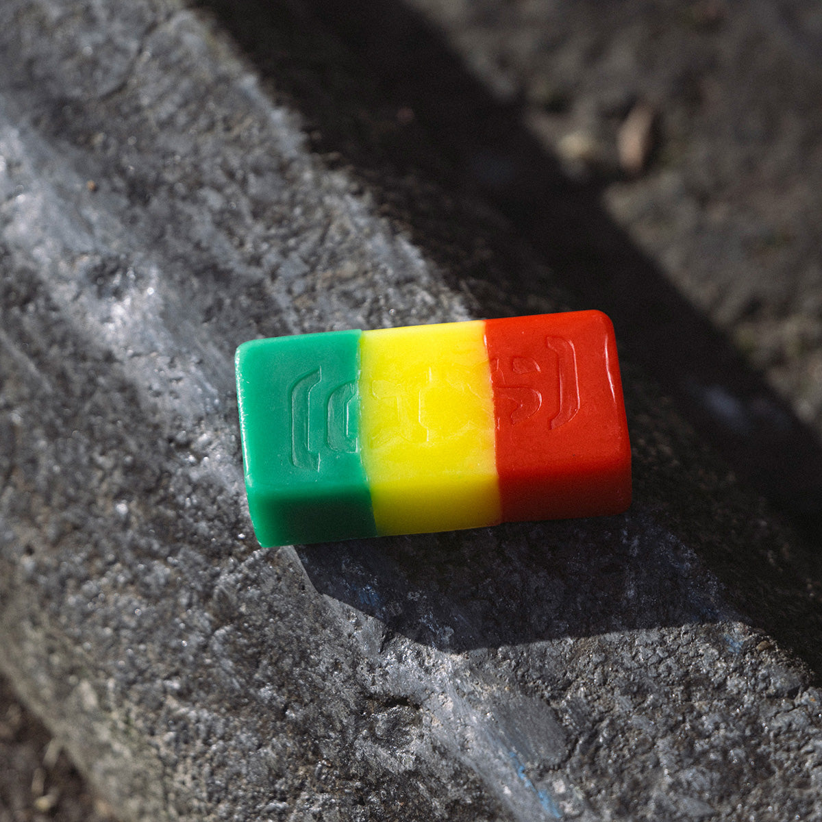 CCS Skateboard Wax - Red/Yellow/Green image 3