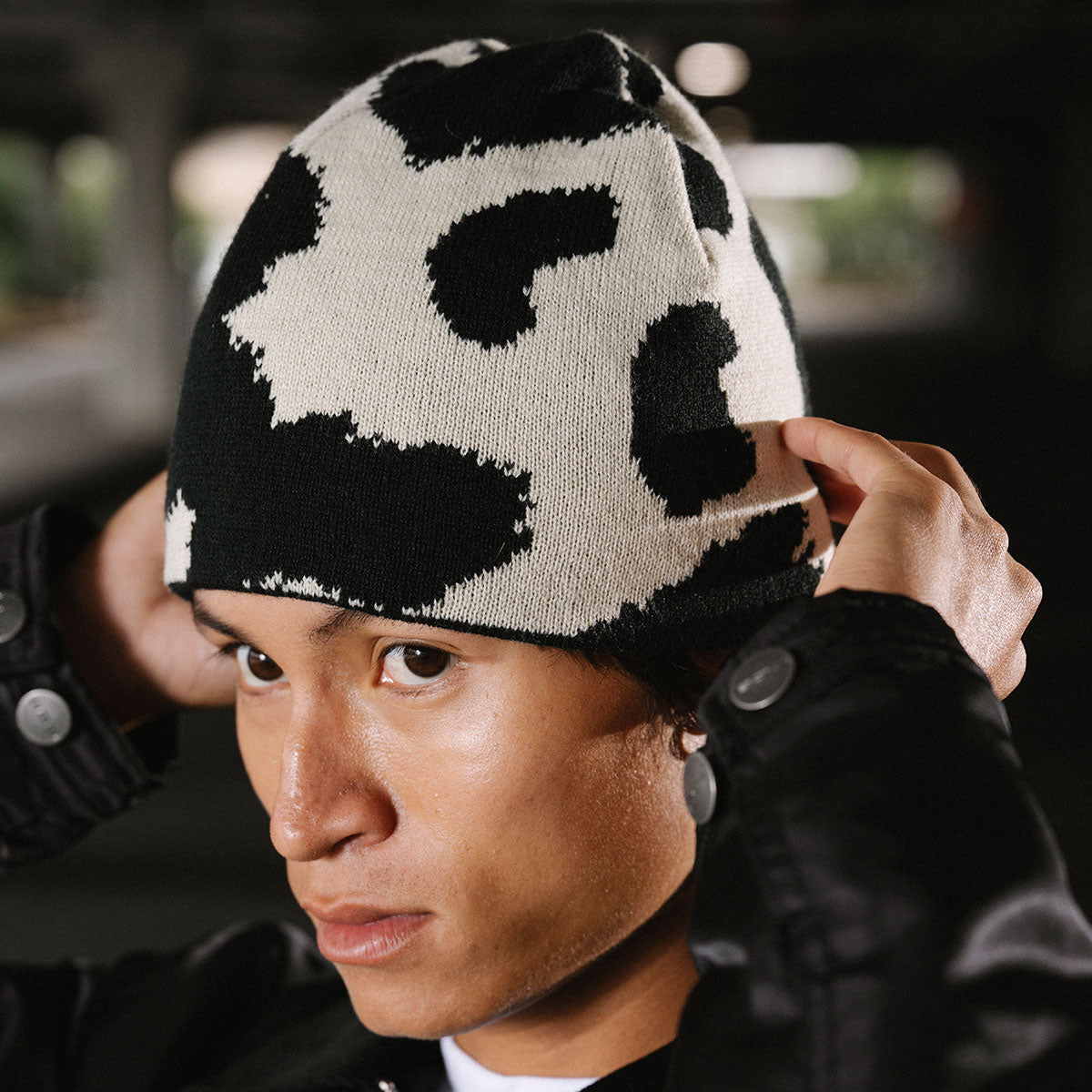 CCS Reversible Cow Skully Beanie - Black/Natural
