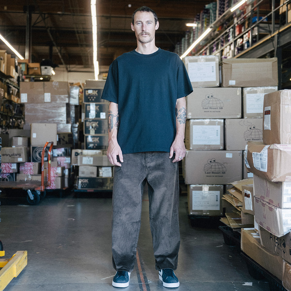 CCS Baggy Taper Corduroy Pants - Brown