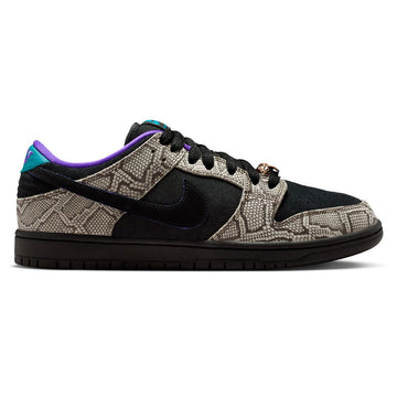 Nike SB Dunk Low Pro Shoes - String/Black/Bright Spruce/Fierce Purple