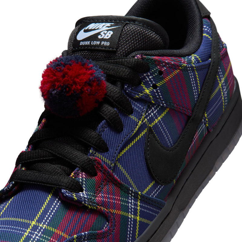 Nike SB x Nardwuar Dunk Low Pro QS Shoes - University Red/Black