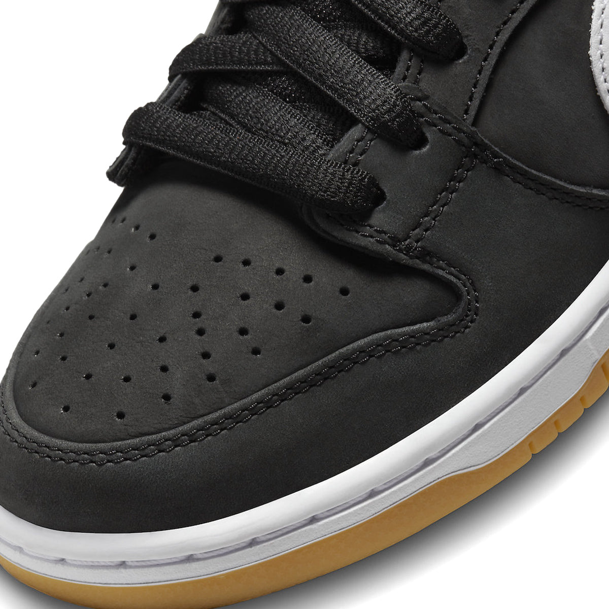 Nike SB Dunk Low Pro Shoes - Black/White/Black/Gum Light Brown