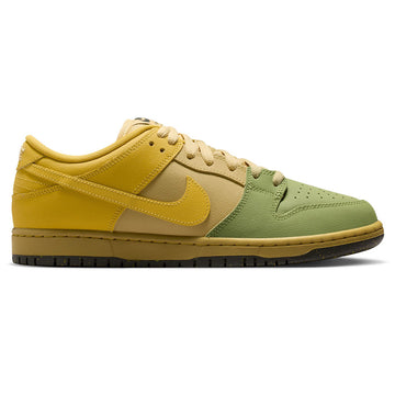 Nike SB Dunk Low Pro Shoes - Saffron Quartz/Saffron Quartz/Pear