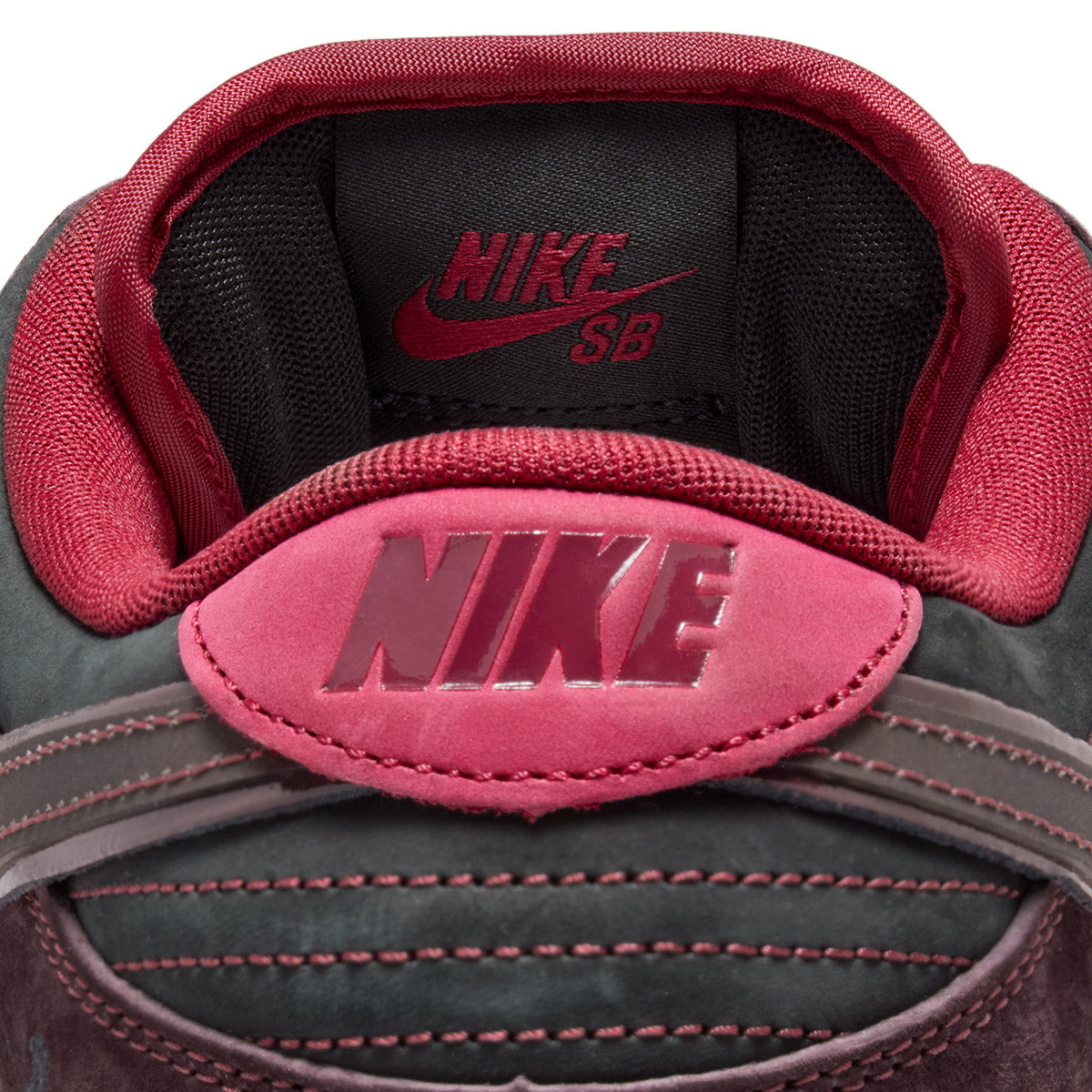 Nike SB Riot Dunk Low Pro QS Shoes - Mahogany/Dark Beetroot/Team Red/Sail image 10