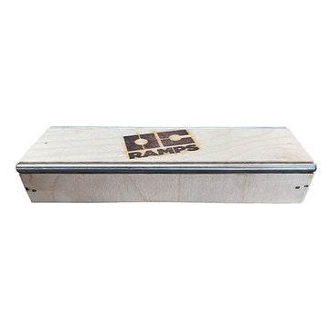 OC Ramps Fingerboard Grind Box