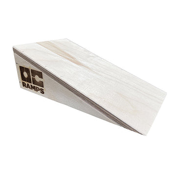 OC Ramps Fingerboard Wedge Bump Ramp