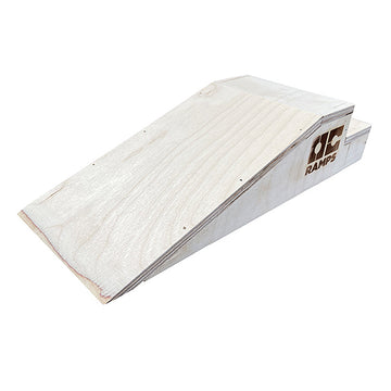 OC Ramps Fingerboard Bump to Stairs