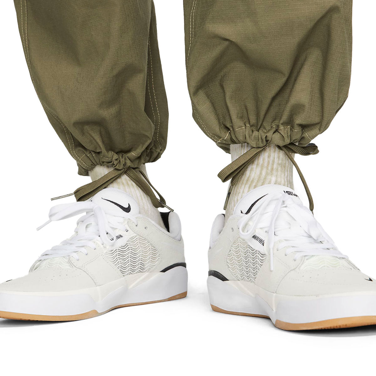 Nike SB Kearny Cargo Pants - Medium Olive/White image 5